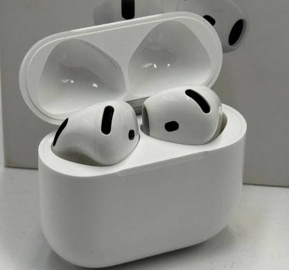 AirPods 4